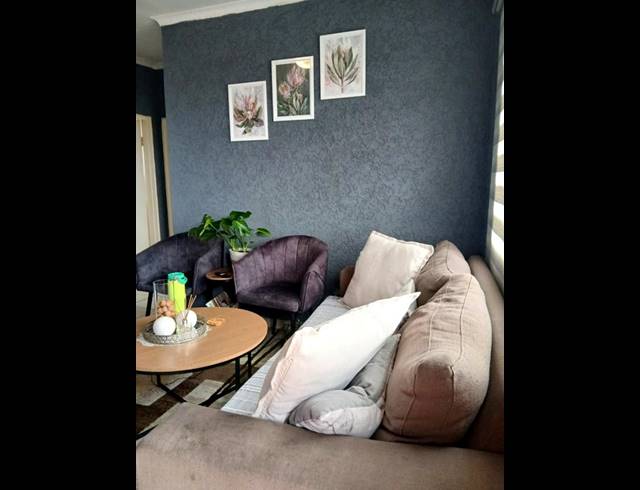 2 BEDROOM APARTMENT FOR SALE IN FLEURHOF